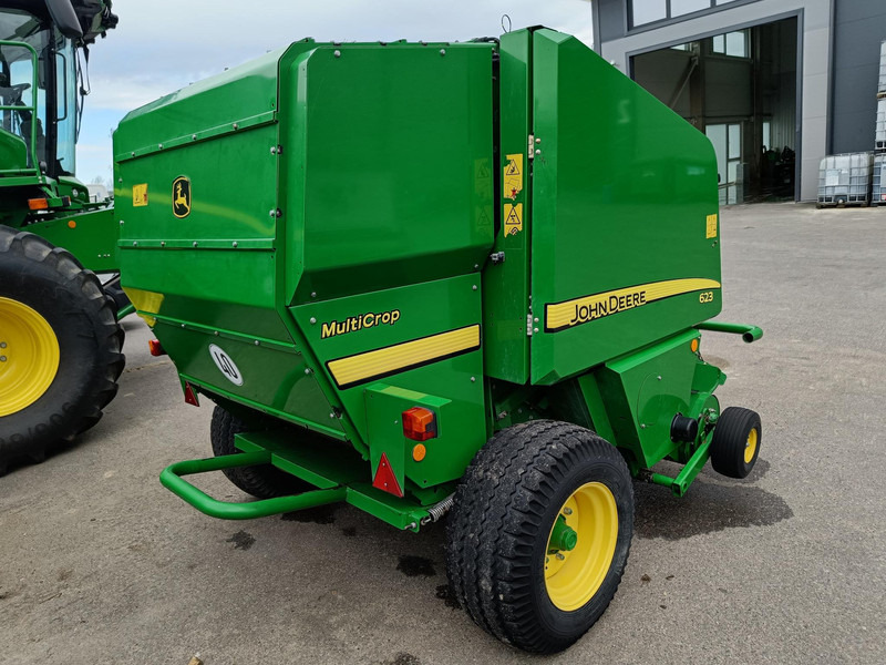 John Deere 623N - Балирка за тркалезни бали: слика 4 John Deere 623N - Балирка за тркалезни бали: слика 4