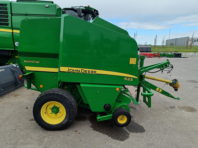 John Deere 623N - Балирка за тркалезни бали: слика 5 John Deere 623N - Балирка за тркалезни бали: слика 5