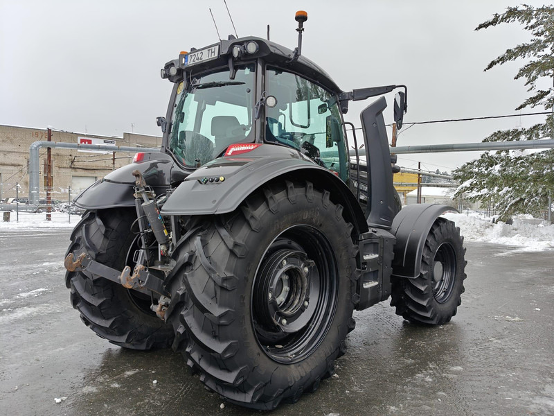 Valtra T255 Versu RTK - Трактор: слика 3 Valtra T255 Versu RTK - Трактор: слика 3