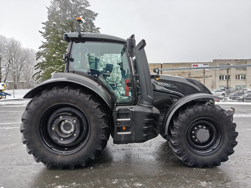 Valtra T255 Versu RTK - Трактор: слика 2 Valtra T255 Versu RTK - Трактор: слика 2
