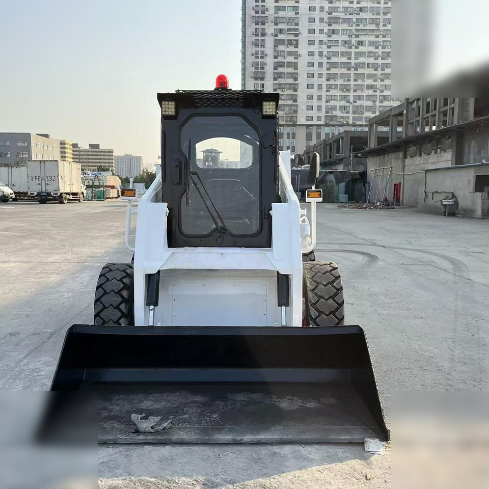 BOBCAT S160 - Компактен натоварувач: слика 4 BOBCAT S160 - Компактен натоварувач: слика 4
