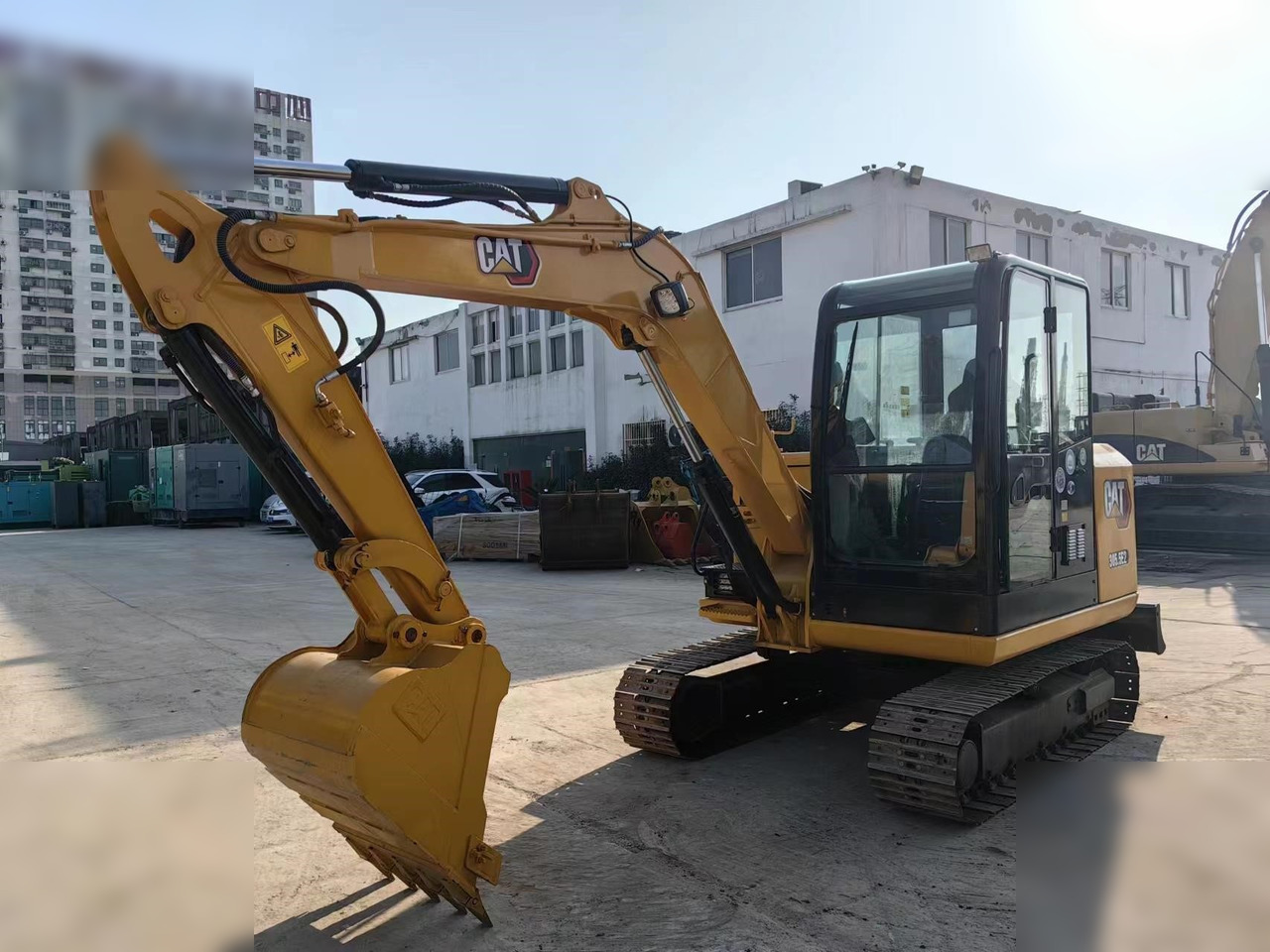 CATERPILLAR 305.5E2 - Мини багер: слика 2 CATERPILLAR 305.5E2 - Мини багер: слика 2