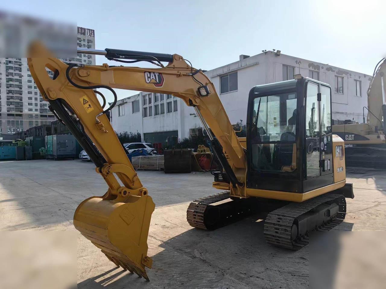 CATERPILLAR 305.5E2 - Мини багер: слика 1 CATERPILLAR 305.5E2 - Мини багер: слика 1