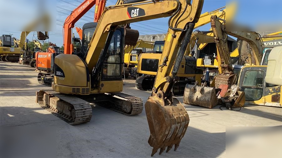 CATERPILLAR 305C CR - Мини багер: слика 3 CATERPILLAR 305C CR - Мини багер: слика 3