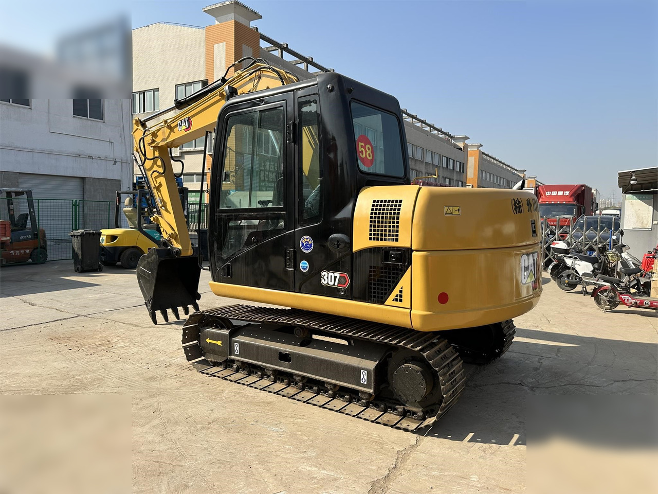 CATERPILLAR 307D - Багер гасеничар: слика 2 CATERPILLAR 307D - Багер гасеничар: слика 2