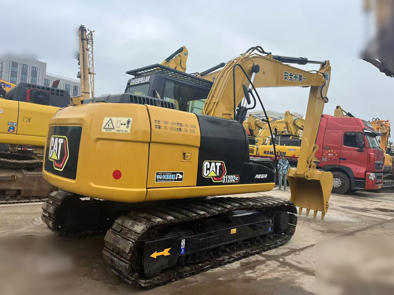 CATERPILLAR 312D2 GC - Багер гасеничар: слика 1 CATERPILLAR 312D2 GC - Багер гасеничар: слика 1