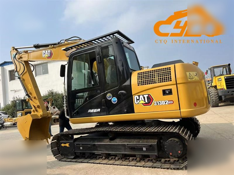 CATERPILLAR 313D2 GC - Багер гасеничар: слика 1 CATERPILLAR 313D2 GC - Багер гасеничар: слика 1