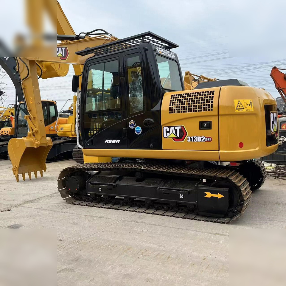 CATERPILLAR 313D2 GC - Багер гасеничар: слика 1 CATERPILLAR 313D2 GC - Багер гасеничар: слика 1
