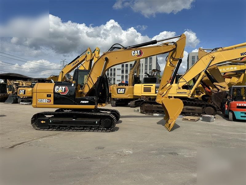 CATERPILLAR 313D2 - Багер гасеничар: слика 1 CATERPILLAR 313D2 - Багер гасеничар: слика 1