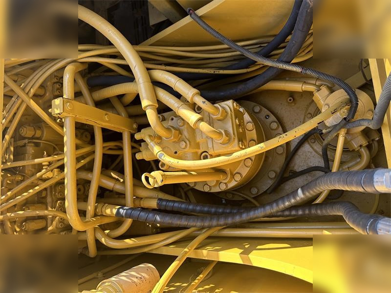 Лизинг на CATERPILLAR 320BL CATERPILLAR 320BL: слика 8 Лизинг на CATERPILLAR 320BL CATERPILLAR 320BL: слика 8