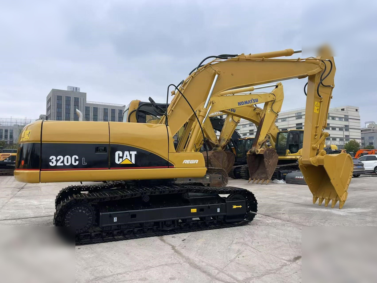 CATERPILLAR 320C - Багер гасеничар: слика 1 CATERPILLAR 320C - Багер гасеничар: слика 1