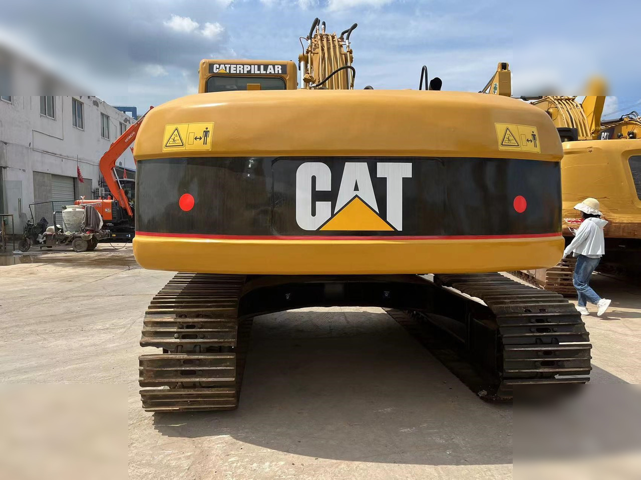 CATERPILLAR 320CL - Багер гасеничар: слика 3 CATERPILLAR 320CL - Багер гасеничар: слика 3