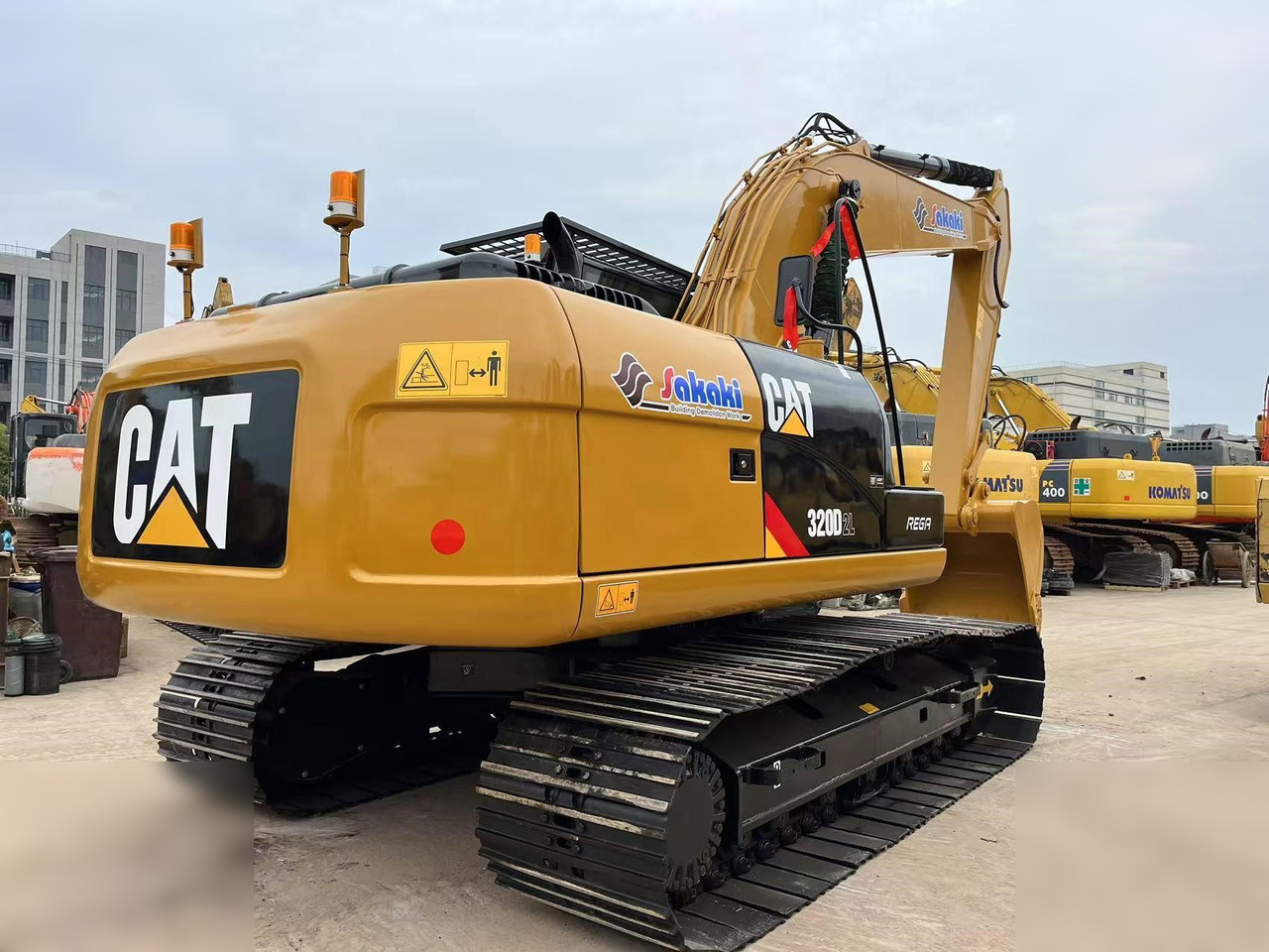 CATERPILLAR 320D2L - Багер гасеничар: слика 2 CATERPILLAR 320D2L - Багер гасеничар: слика 2