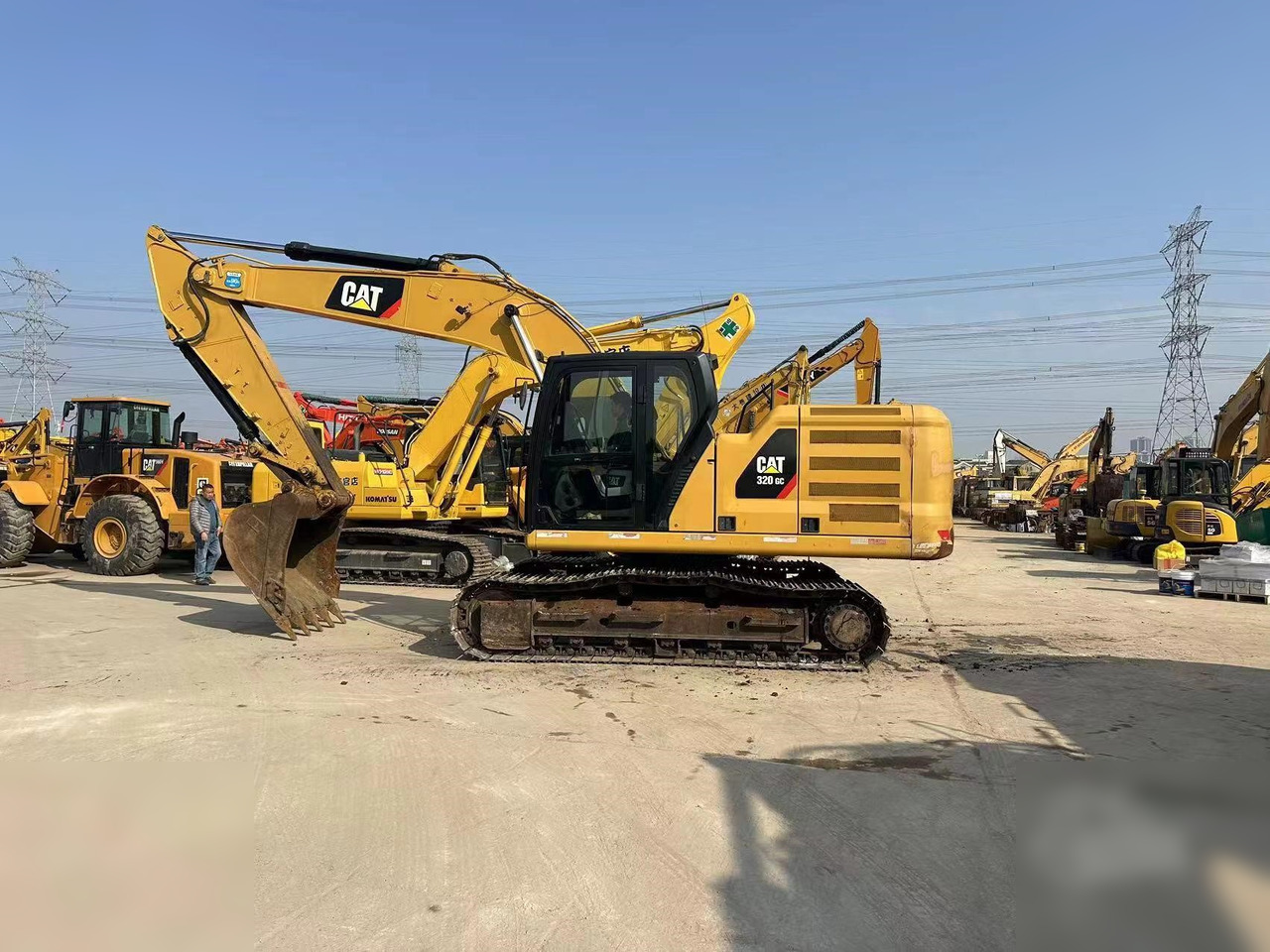 CATERPILLAR 320GC - Багер гасеничар: слика 2 CATERPILLAR 320GC - Багер гасеничар: слика 2