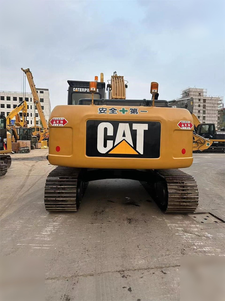 CATERPILLAR 323DL - Багер гасеничар: слика 2 CATERPILLAR 323DL - Багер гасеничар: слика 2