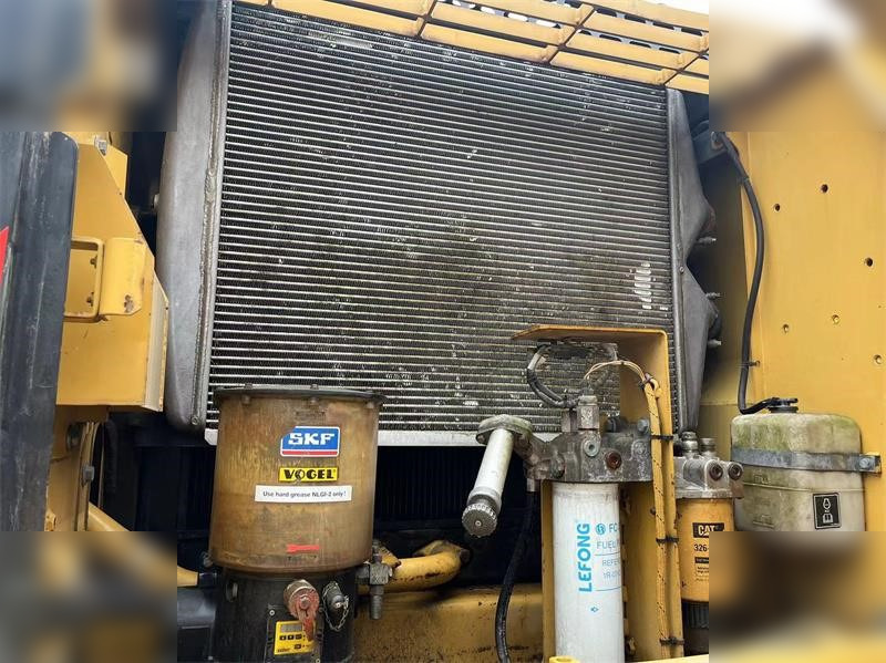 CATERPILLAR 329D - Багер гасеничар: слика 5 CATERPILLAR 329D - Багер гасеничар: слика 5