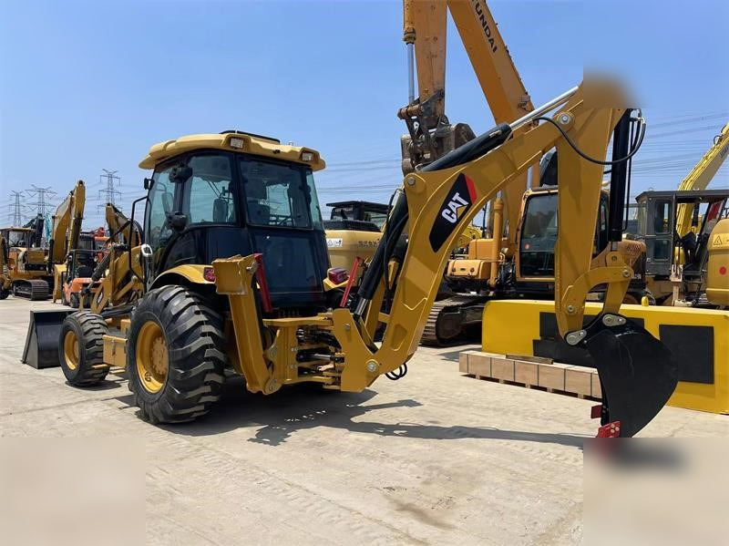 CATERPILLAR 420F - Ровокопач: слика 3 CATERPILLAR 420F - Ровокопач: слика 3