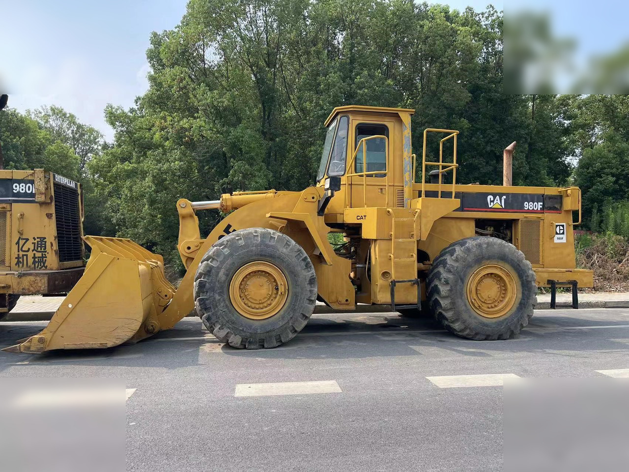 CATERPILLAR 980F - Натоварувач на тркала: слика 1 CATERPILLAR 980F - Натоварувач на тркала: слика 1