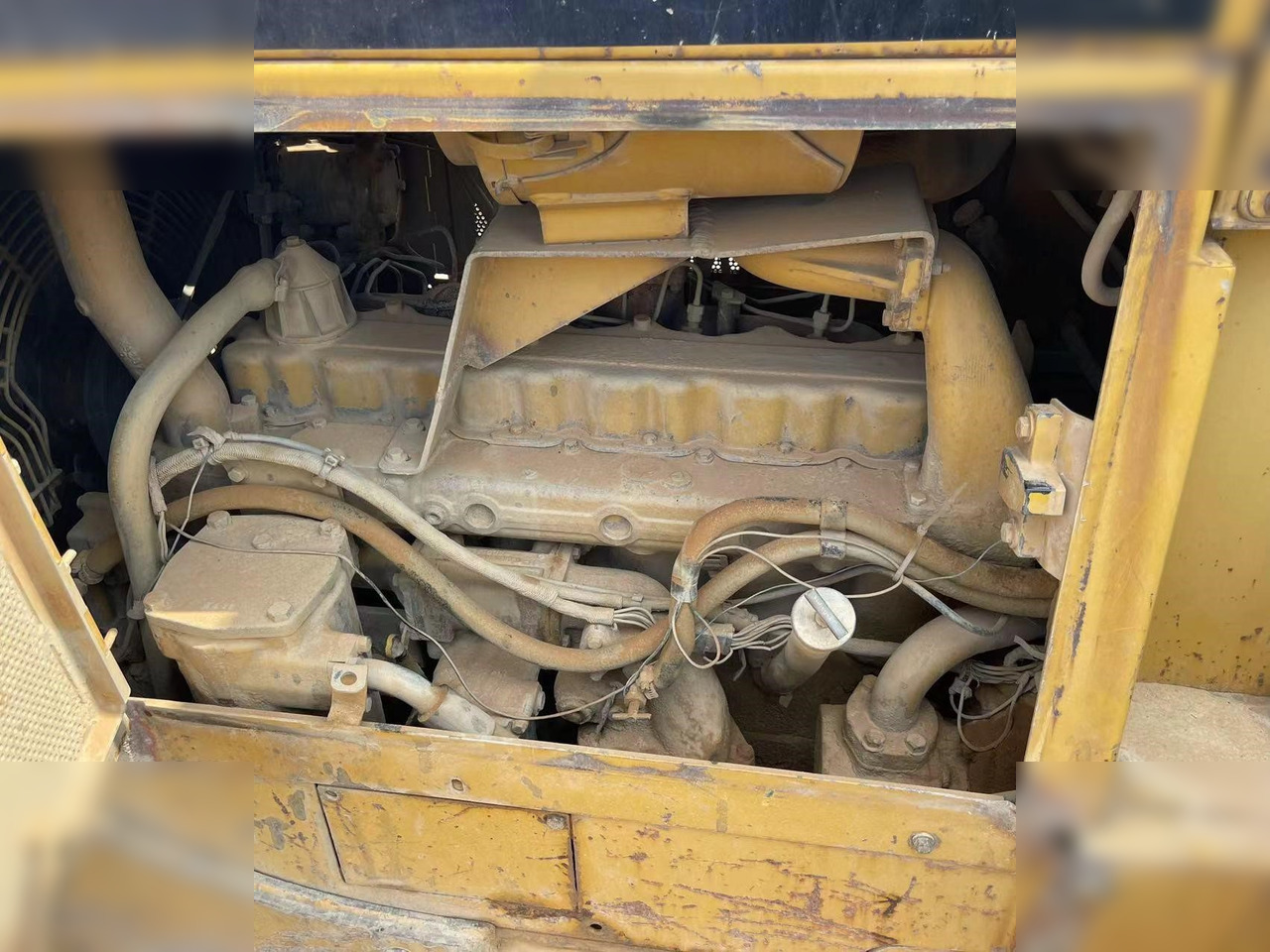 CATERPILLAR D6G - Булдожер: слика 5 CATERPILLAR D6G - Булдожер: слика 5