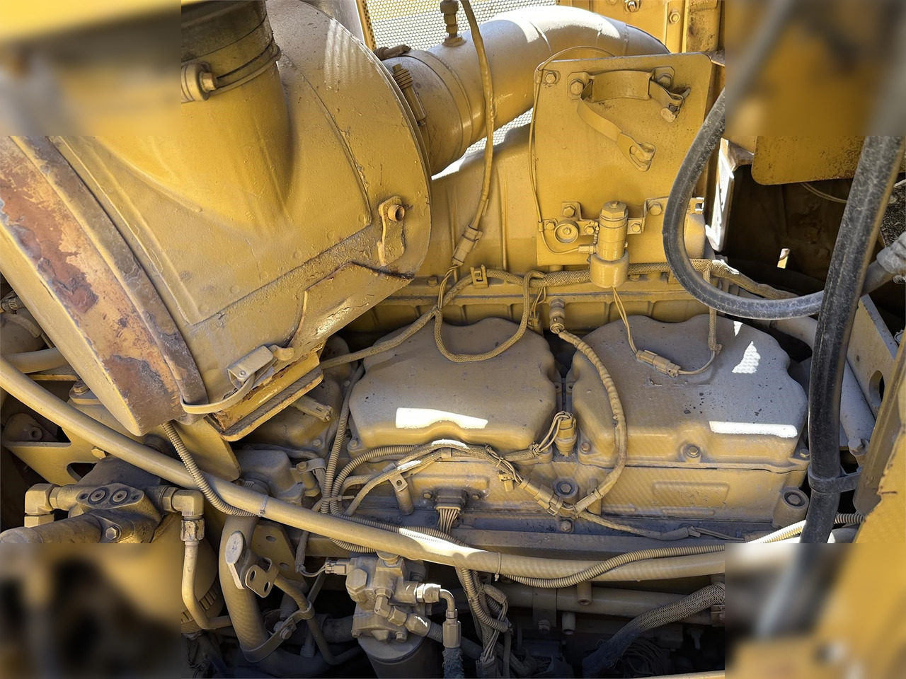 CATERPILLAR D7R II - Булдожер: слика 3 CATERPILLAR D7R II - Булдожер: слика 3