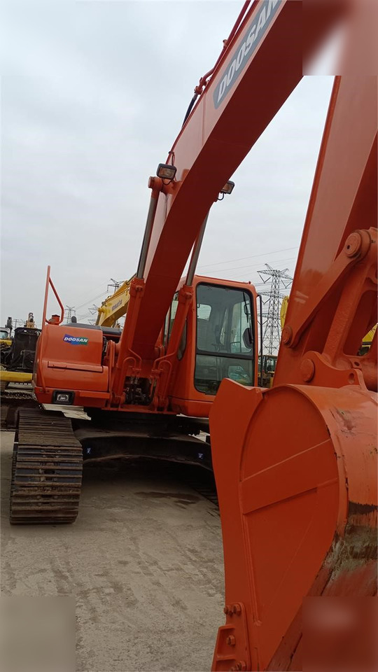 DOOSAN DH220 LC-7 - Багер гасеничар: слика 2 DOOSAN DH220 LC-7 - Багер гасеничар: слика 2