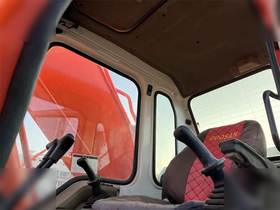 DOOSAN DH300 LC-7 - Багер гасеничар: слика 4 DOOSAN DH300 LC-7 - Багер гасеничар: слика 4