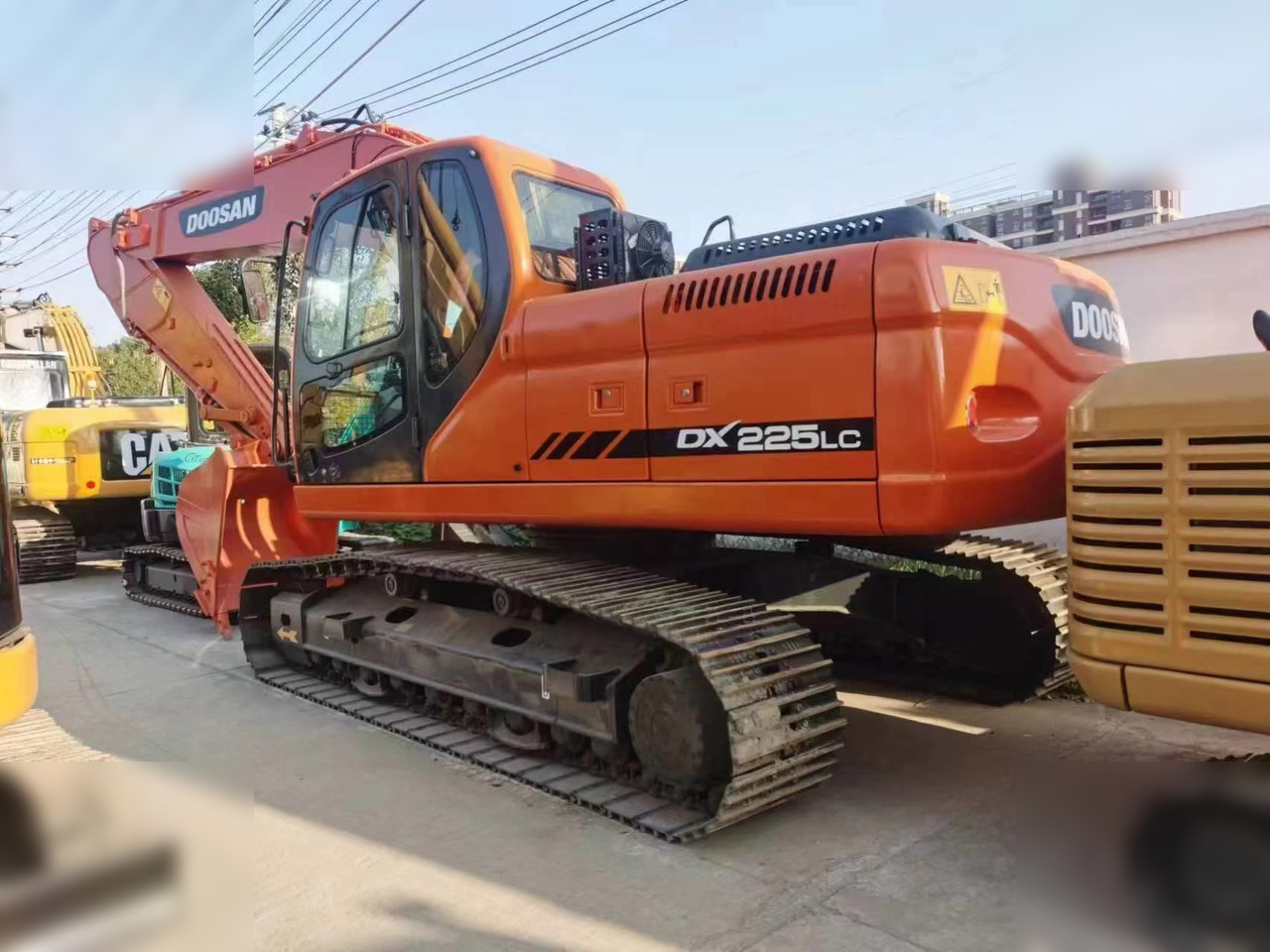 DOOSAN DX225 LC-5 - Багер гасеничар: слика 1 DOOSAN DX225 LC-5 - Багер гасеничар: слика 1