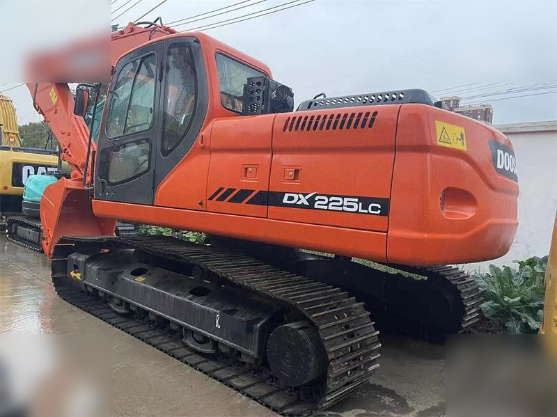 DOOSAN DX225 LC-5 - Багер гасеничар: слика 1 DOOSAN DX225 LC-5 - Багер гасеничар: слика 1