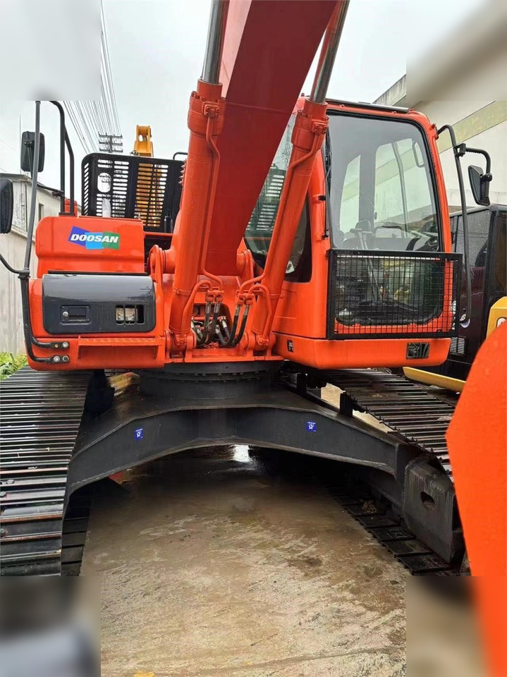 DOOSAN DX225 LC - Багер гасеничар: слика 2 DOOSAN DX225 LC - Багер гасеничар: слика 2