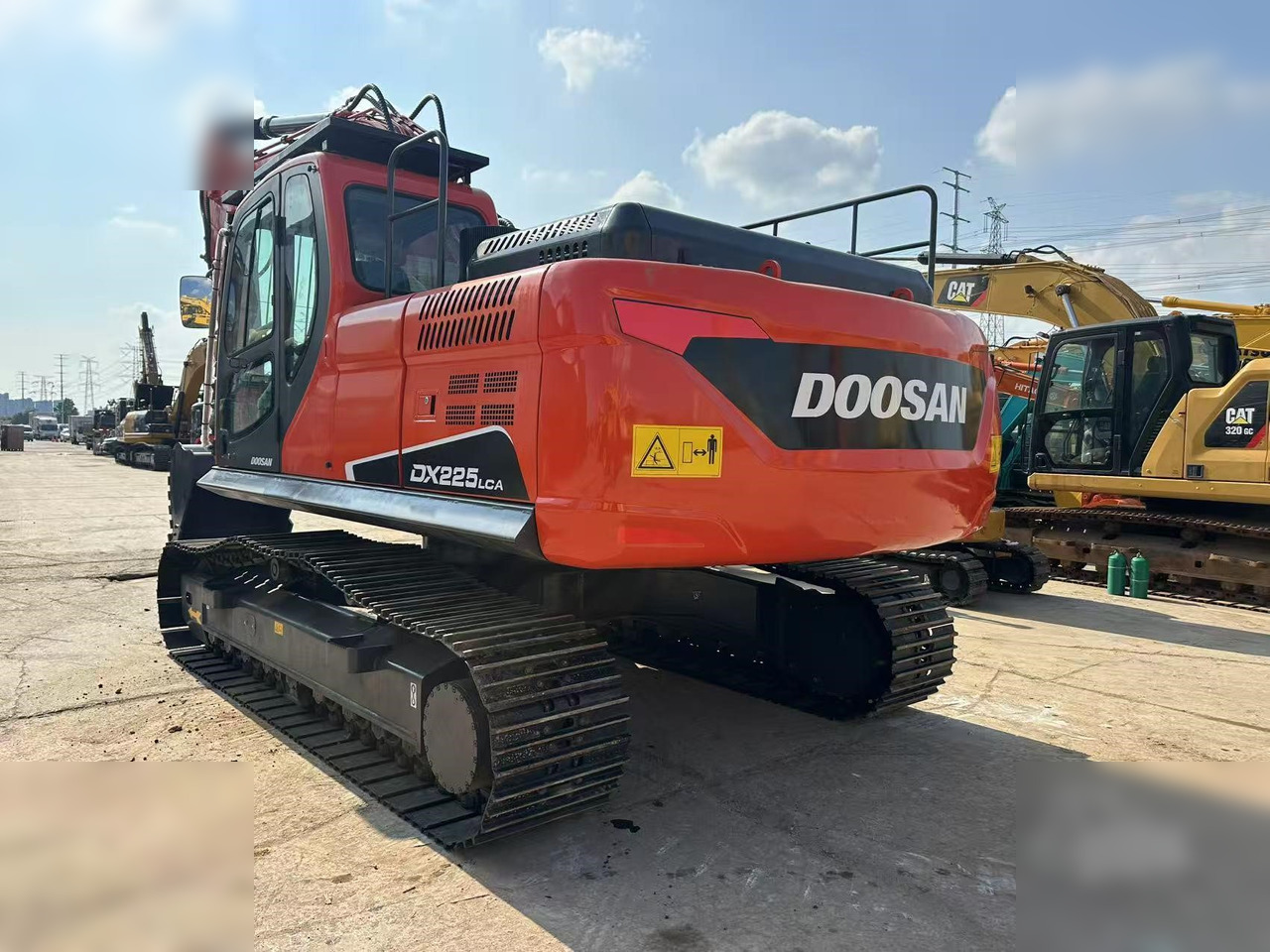 DOOSAN DX225 LCA - Багер гасеничар: слика 4 DOOSAN DX225 LCA - Багер гасеничар: слика 4