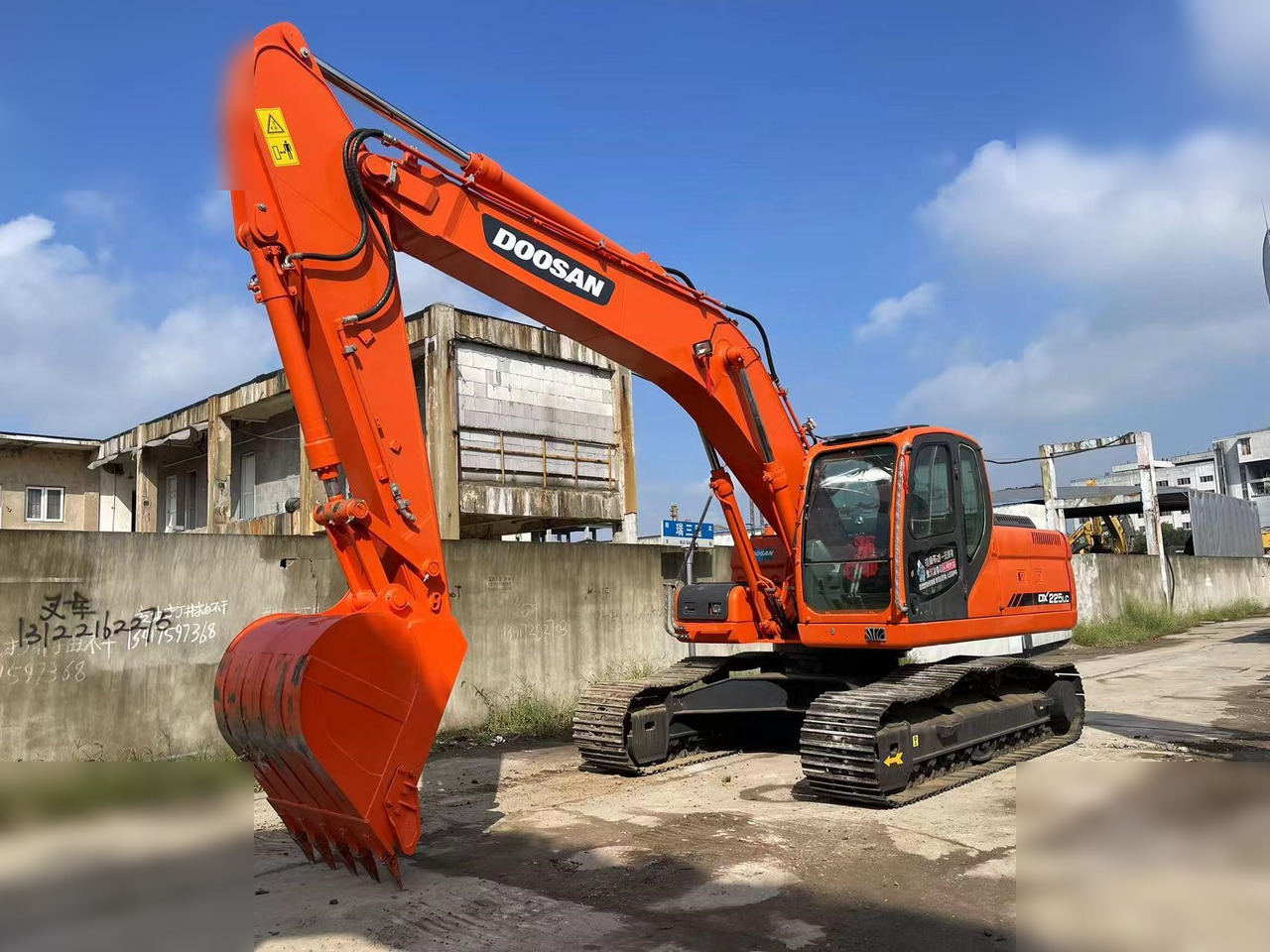 DOOSAN DX225 LCA - Багер гасеничар: слика 4 DOOSAN DX225 LCA - Багер гасеничар: слика 4