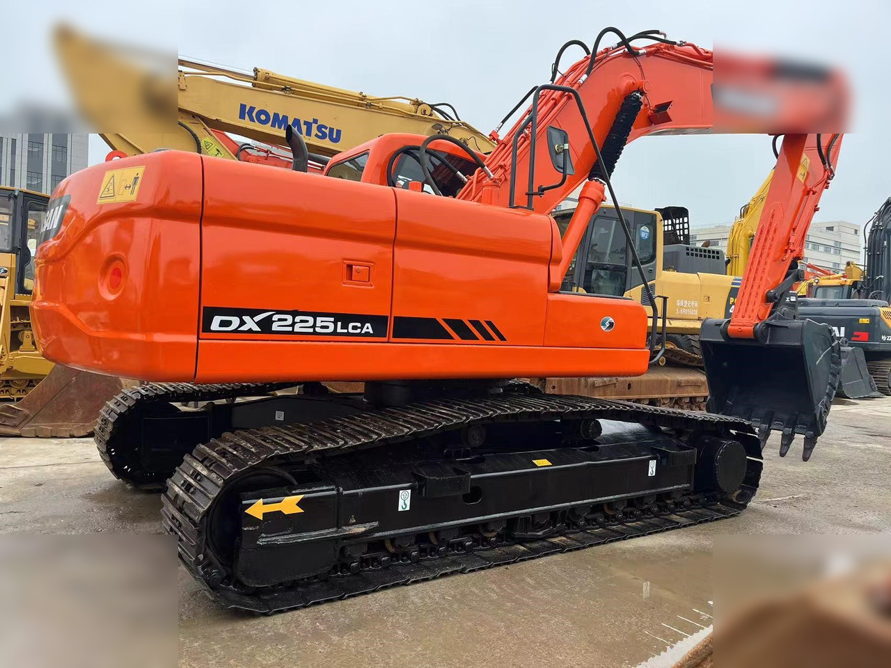 DOOSAN DX225 LCA - Багер гасеничар: слика 3 DOOSAN DX225 LCA - Багер гасеничар: слика 3