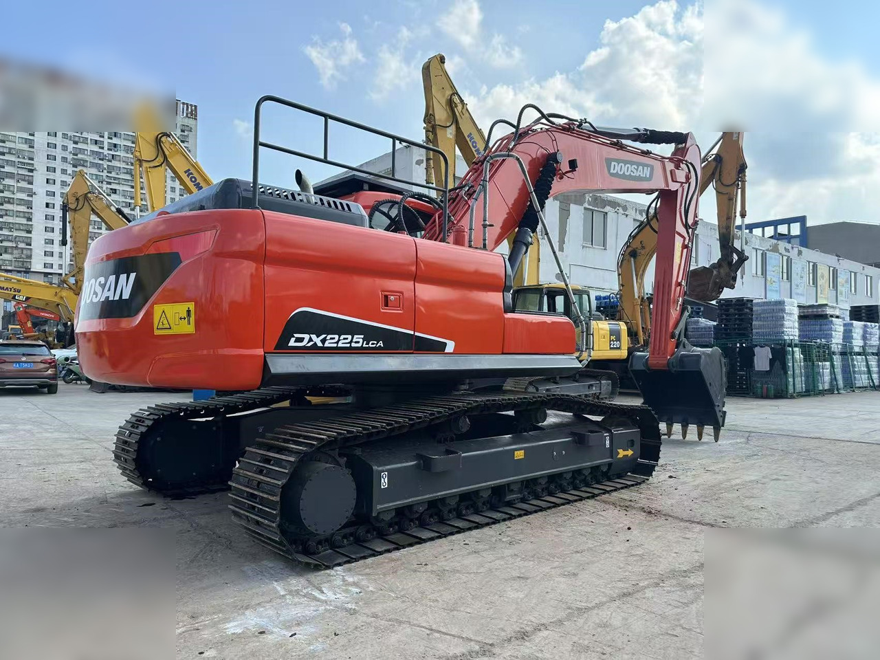 DOOSAN DX225 LCA - Багер гасеничар: слика 3 DOOSAN DX225 LCA - Багер гасеничар: слика 3
