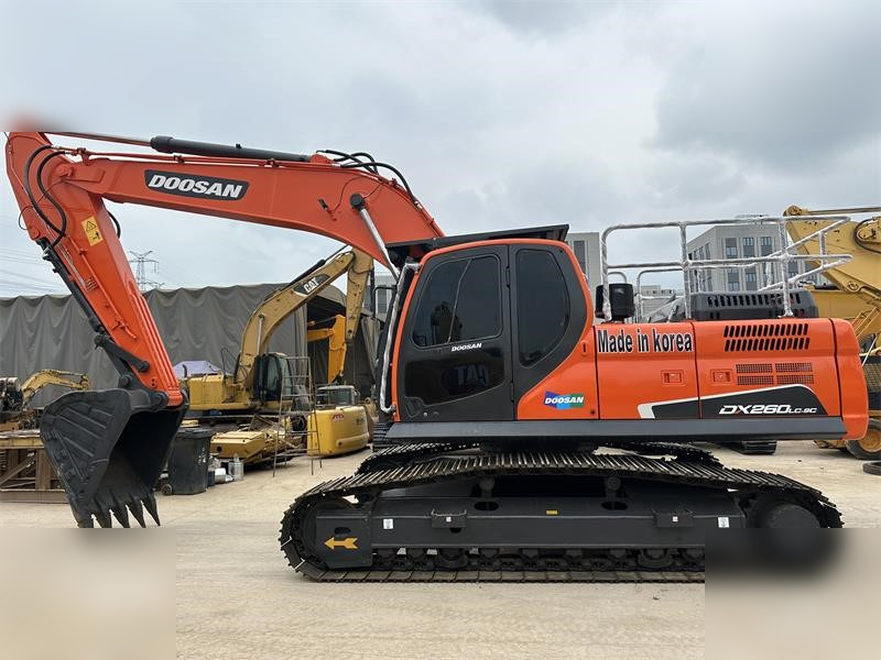 DOOSAN DX260 LC - Багер гасеничар: слика 1 DOOSAN DX260 LC - Багер гасеничар: слика 1