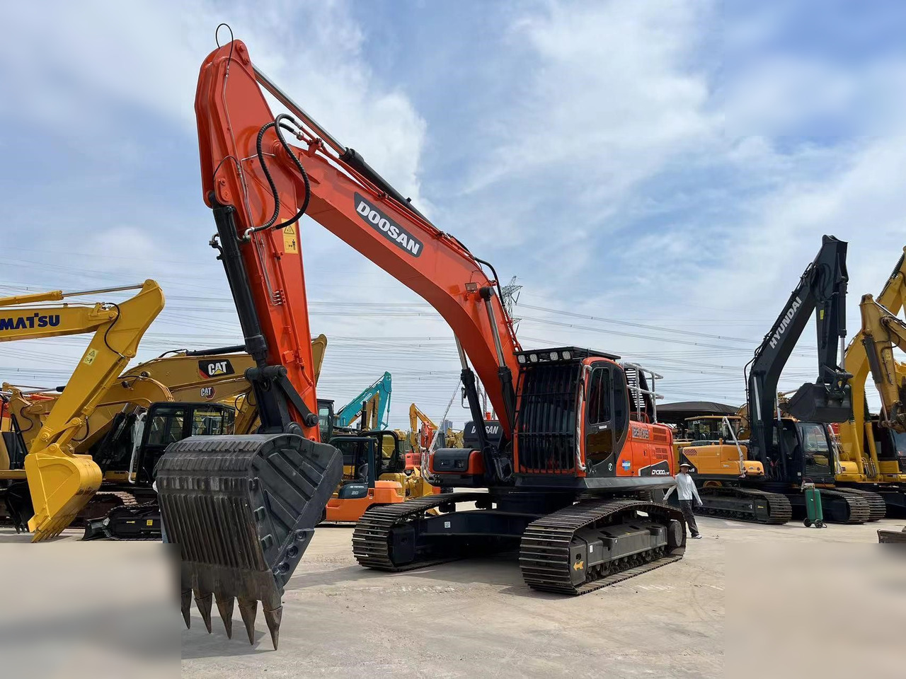 DOOSAN DX300 LCA - Багер гасеничар: слика 3 DOOSAN DX300 LCA - Багер гасеничар: слика 3