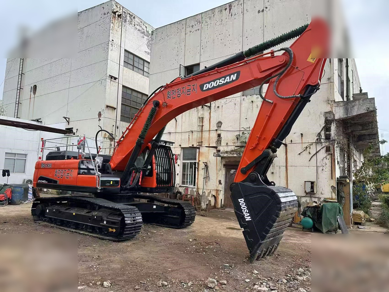 DOOSAN DX340 LCA - Багер гасеничар: слика 3 DOOSAN DX340 LCA - Багер гасеничар: слика 3