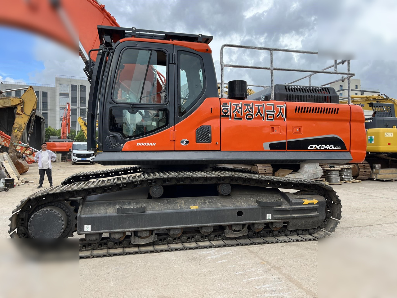 DOOSAN DX340 LCA - Багер гасеничар: слика 5 DOOSAN DX340 LCA - Багер гасеничар: слика 5