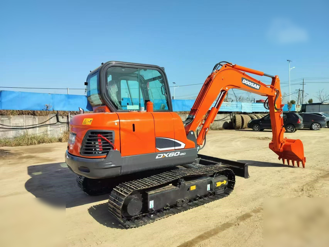 DOOSAN DX60-9C - Багер гасеничар: слика 2 DOOSAN DX60-9C - Багер гасеничар: слика 2