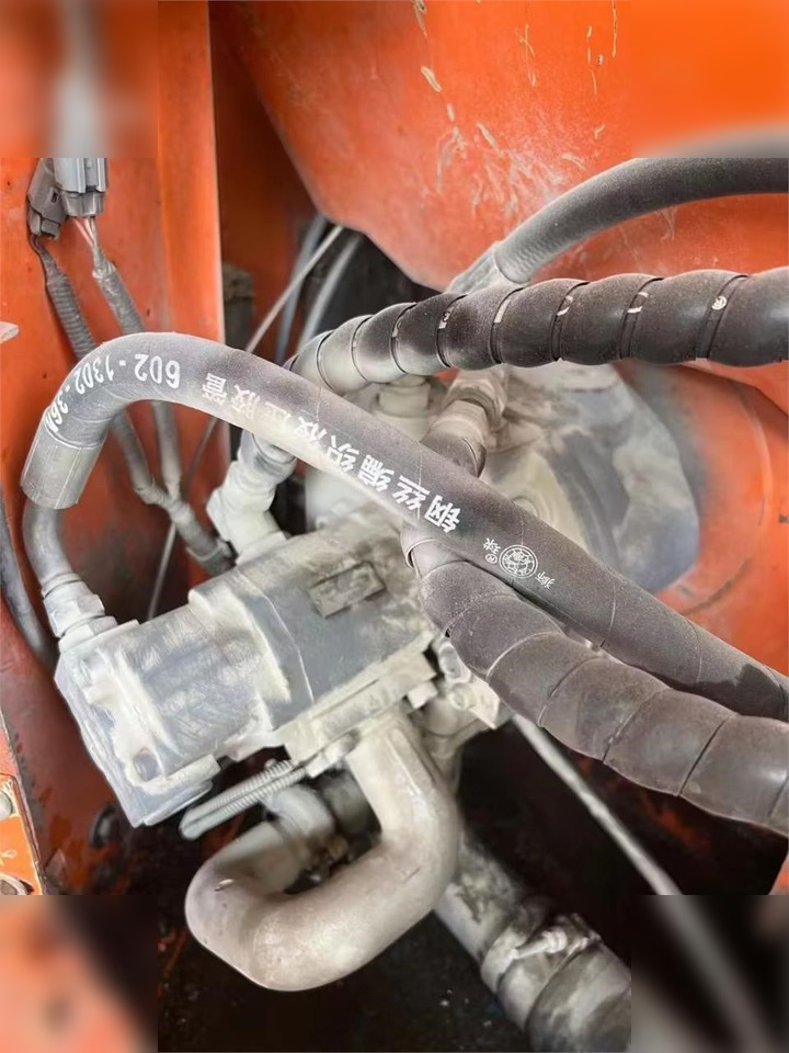 HITACHI ZX60 - Багер гасеничар: слика 5 HITACHI ZX60 - Багер гасеничар: слика 5