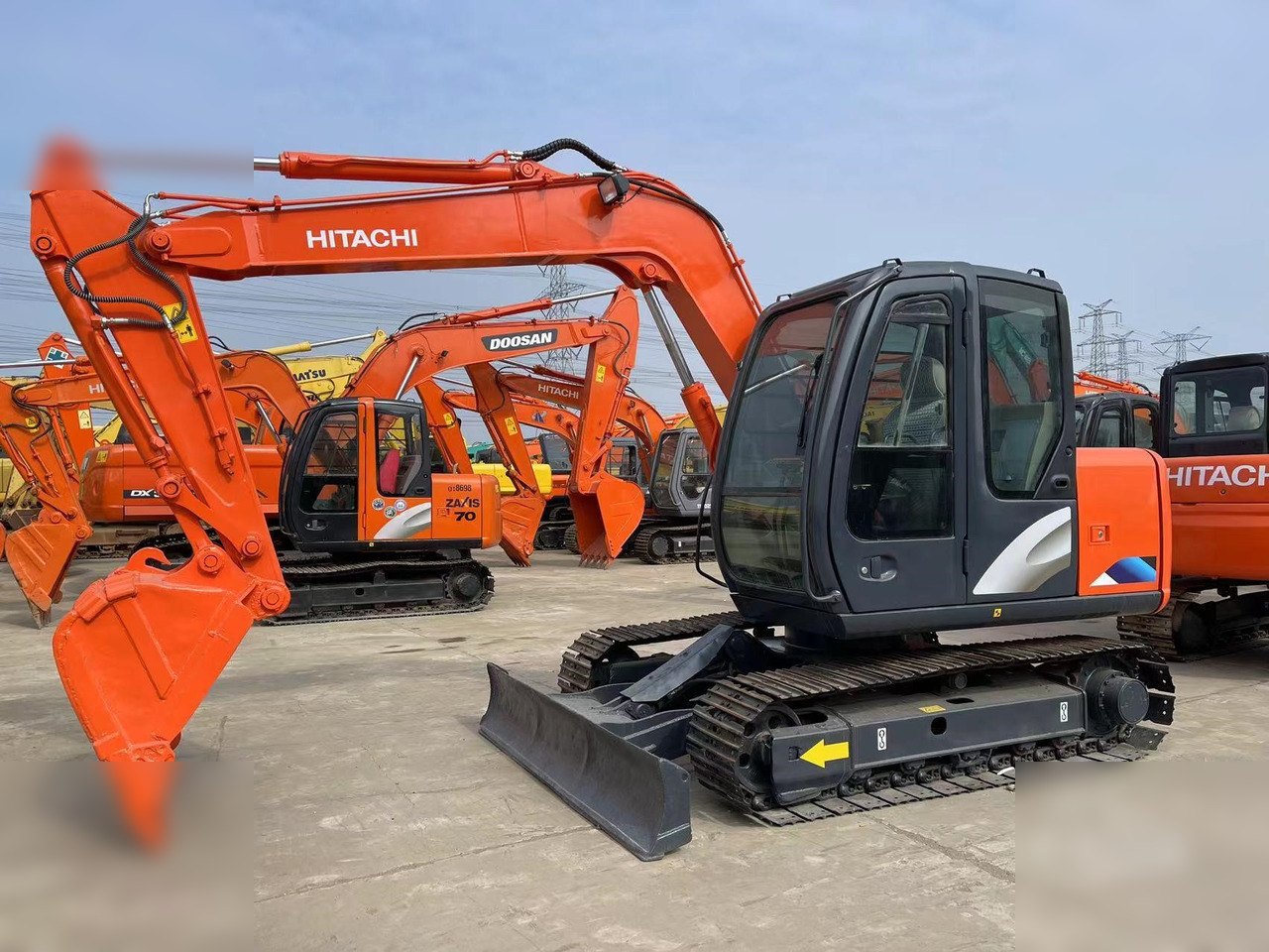HITACHI ZX70 - Багер гасеничар: слика 1 HITACHI ZX70 - Багер гасеничар: слика 1