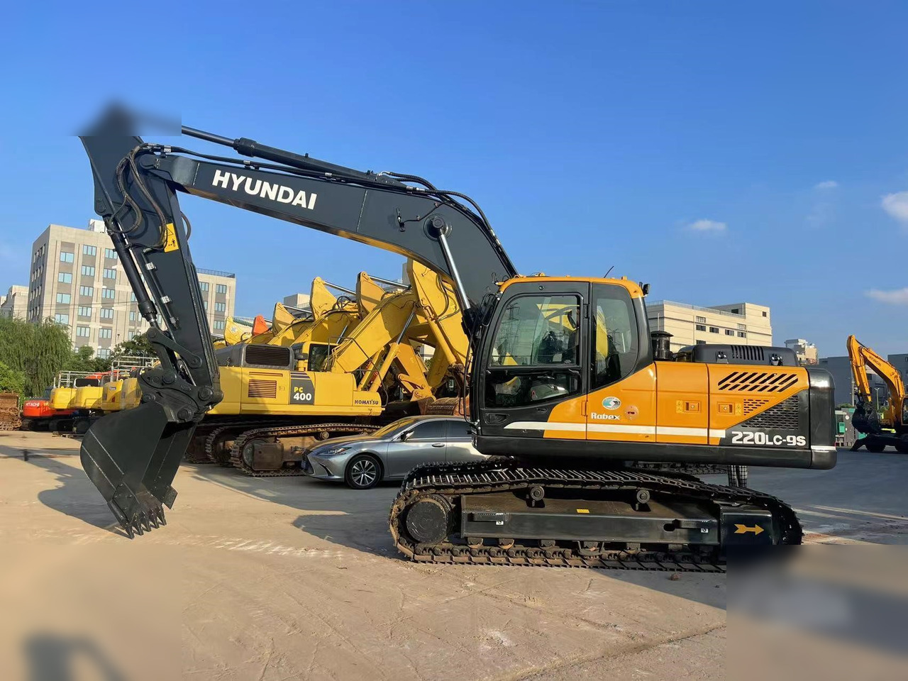 HYUNDAI ROBEX 220 LC-9S - Багер гасеничар: слика 1 HYUNDAI ROBEX 220 LC-9S - Багер гасеничар: слика 1