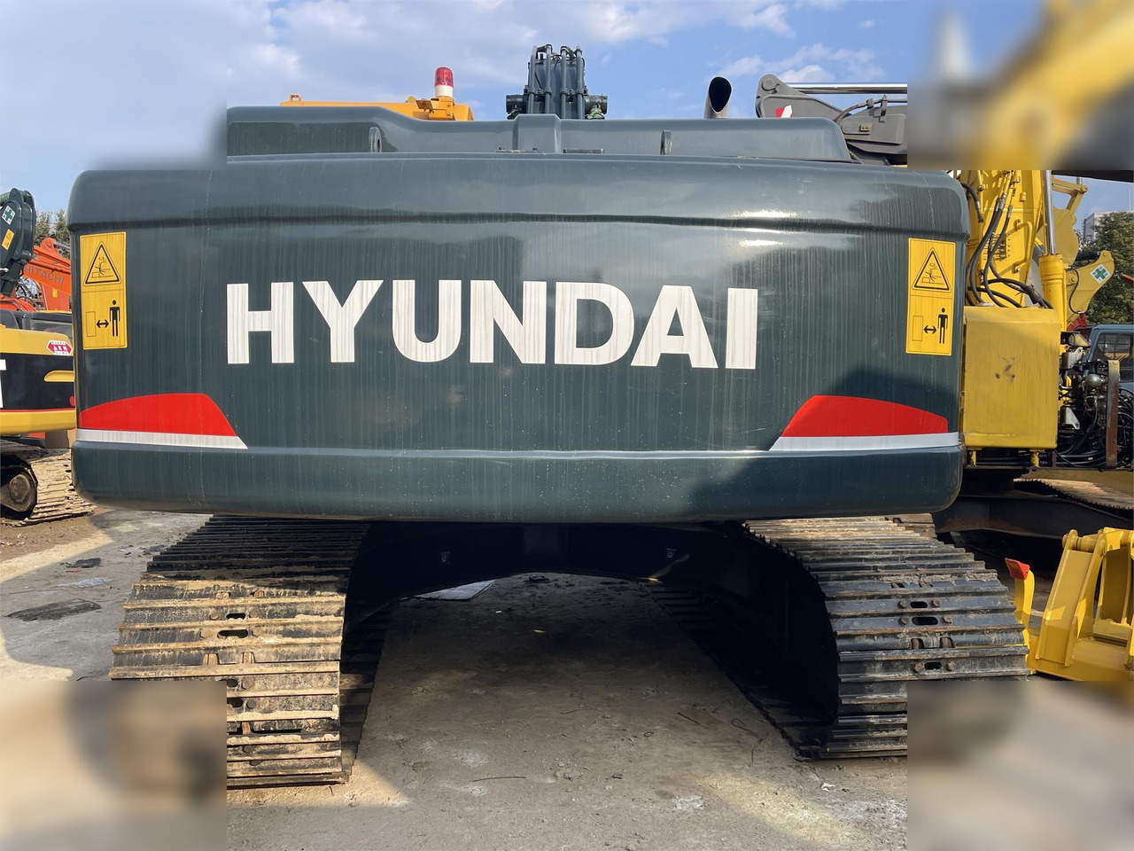 HYUNDAI ROBEX 220 LC-9S - Багер гасеничар: слика 2 HYUNDAI ROBEX 220 LC-9S - Багер гасеничар: слика 2