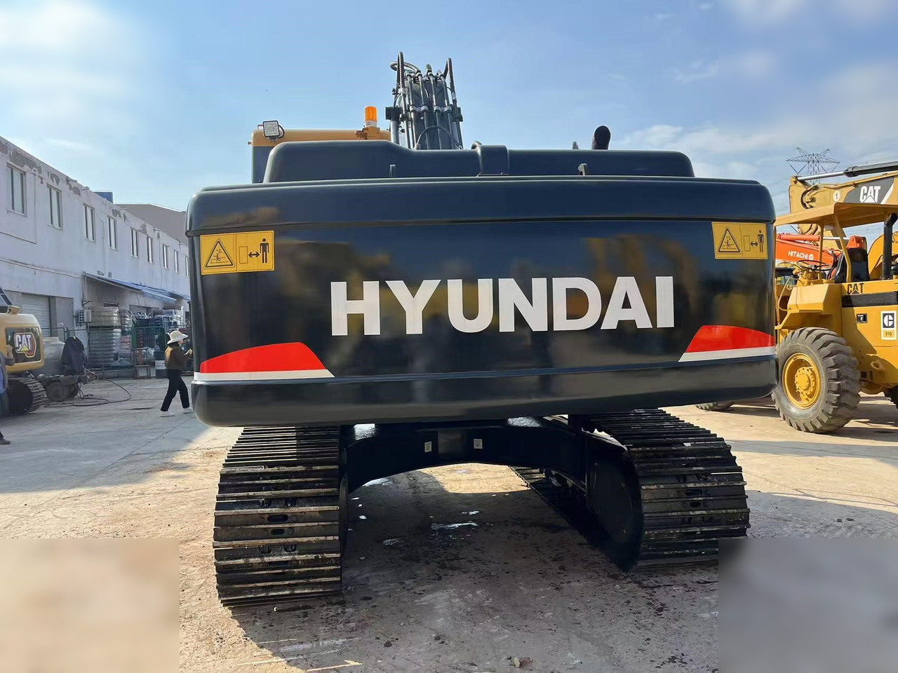 HYUNDAI ROBEX 220 LC-9S - Багер гасеничар: слика 3 HYUNDAI ROBEX 220 LC-9S - Багер гасеничар: слика 3