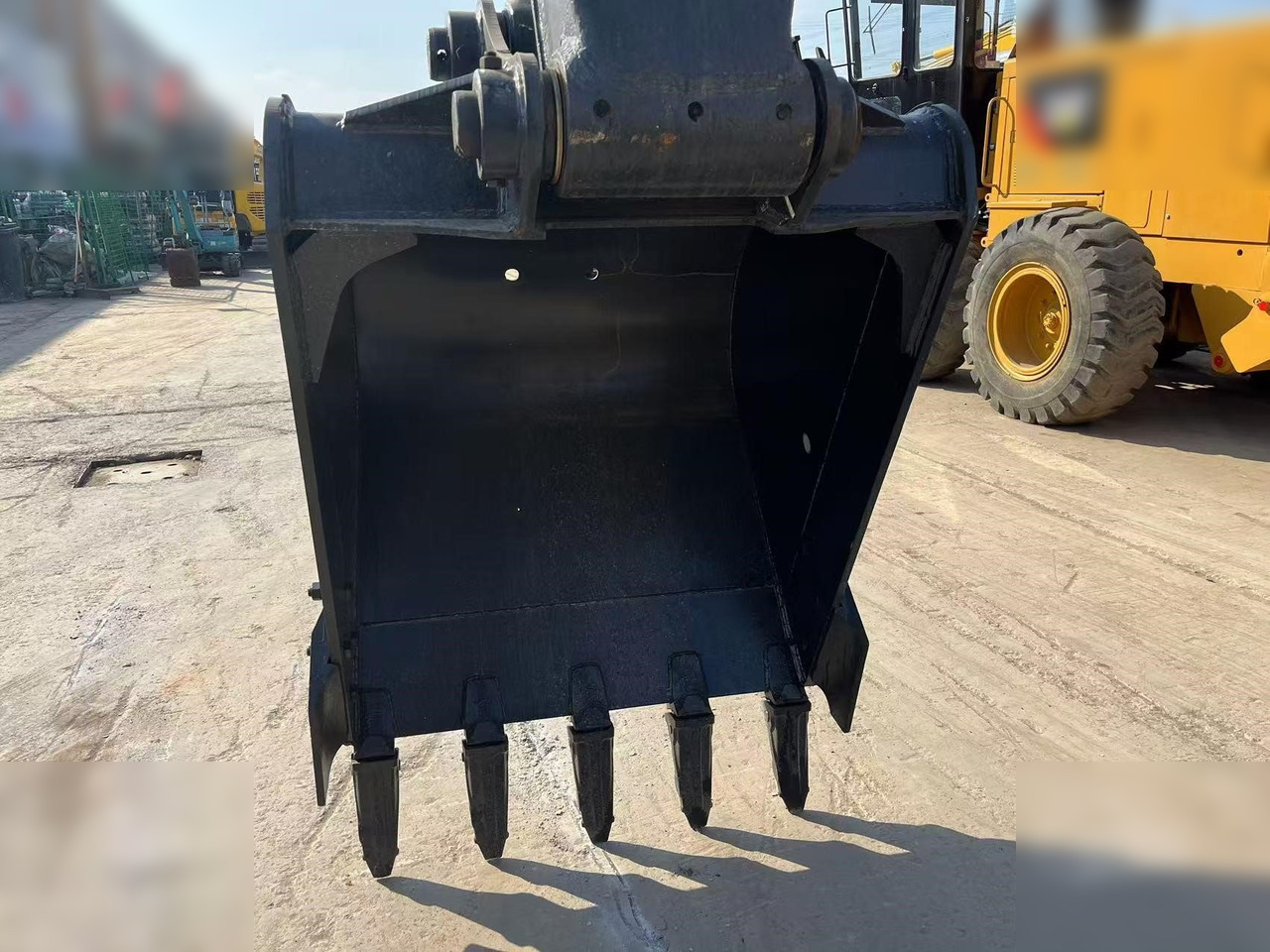 Лизинг на HYUNDAI ROBEX 220 LC-9S HYUNDAI ROBEX 220 LC-9S: слика 8