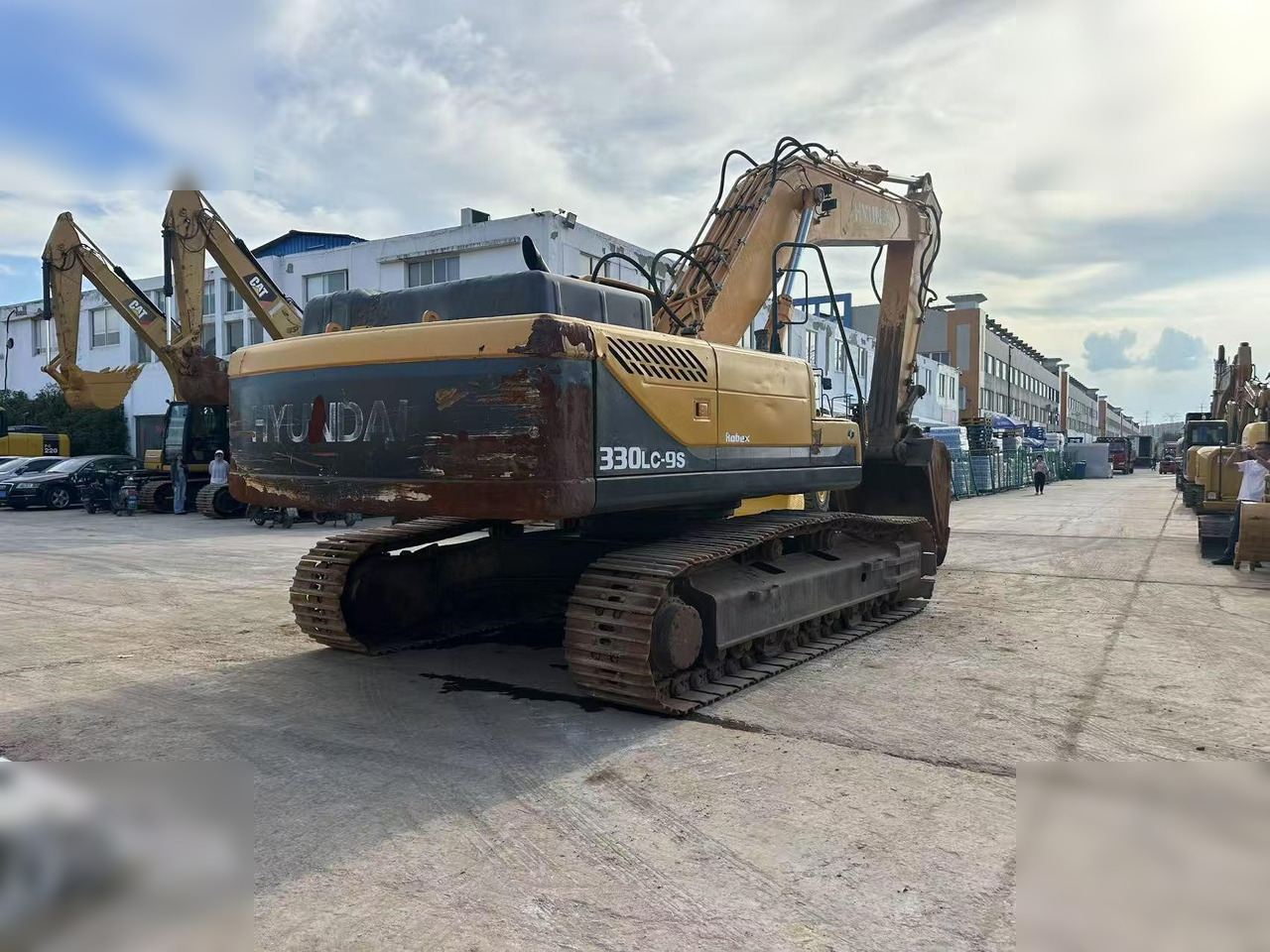 HYUNDAI ROBEX 330 LC-9S - Багер гасеничар: слика 3 HYUNDAI ROBEX 330 LC-9S - Багер гасеничар: слика 3