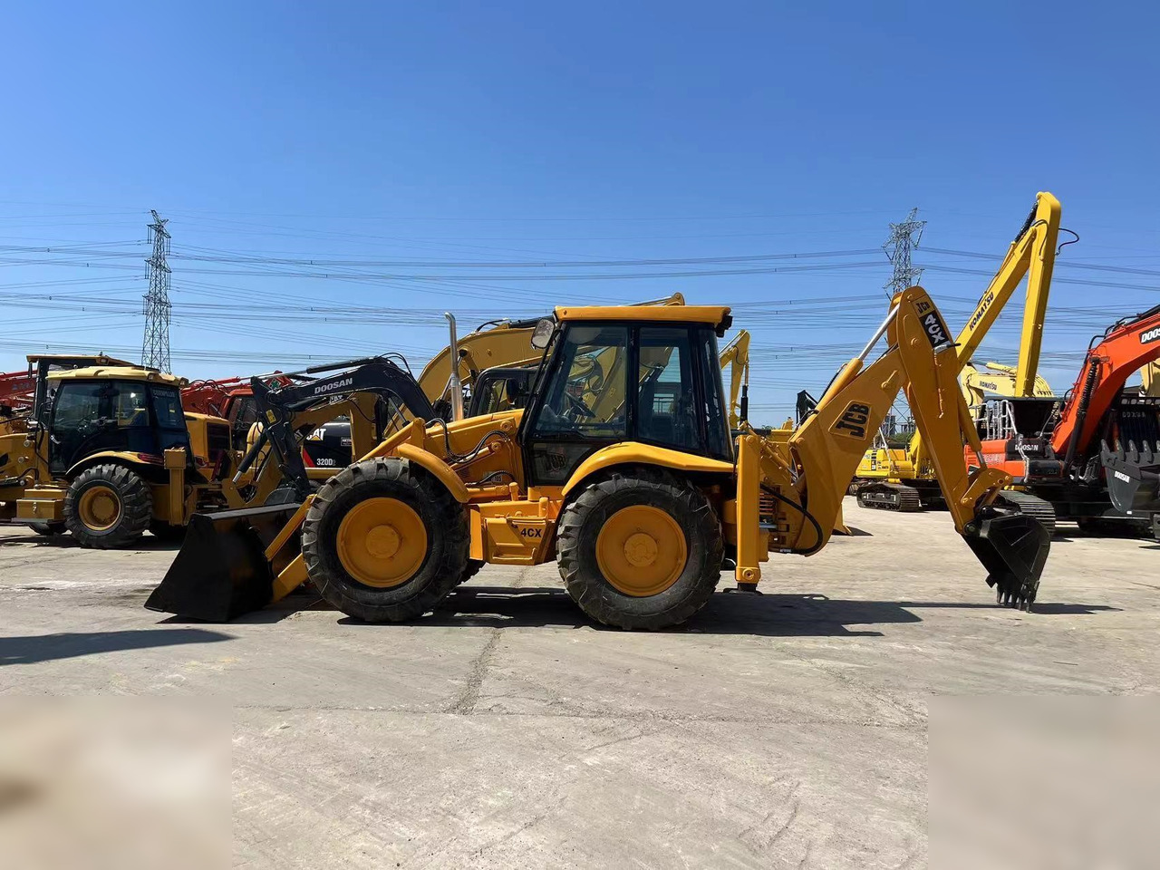 JCB 4CX - Ровокопач: слика 1 JCB 4CX - Ровокопач: слика 1