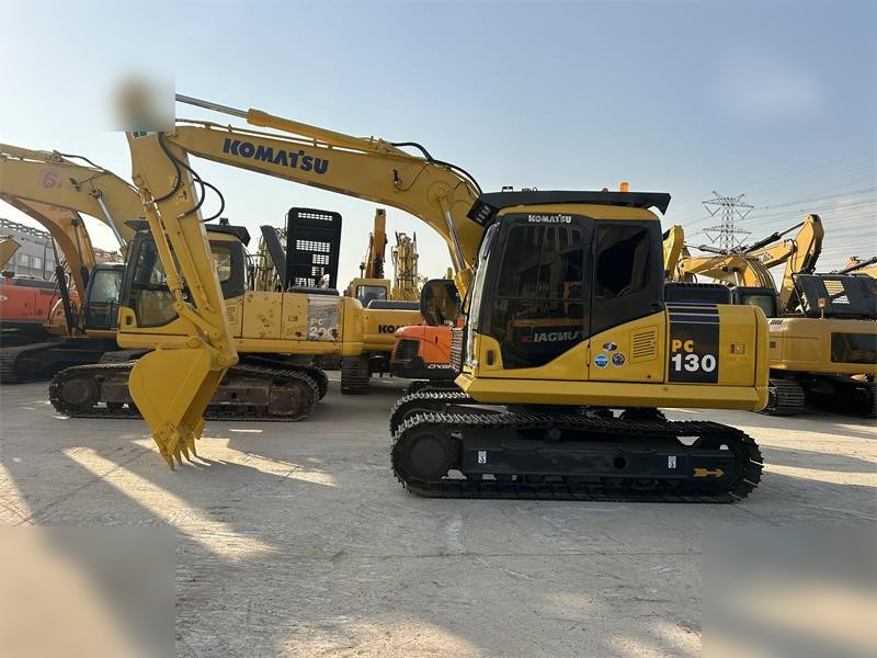 KOMATSU PC130-7 - Багер гасеничар: слика 1 KOMATSU PC130-7 - Багер гасеничар: слика 1