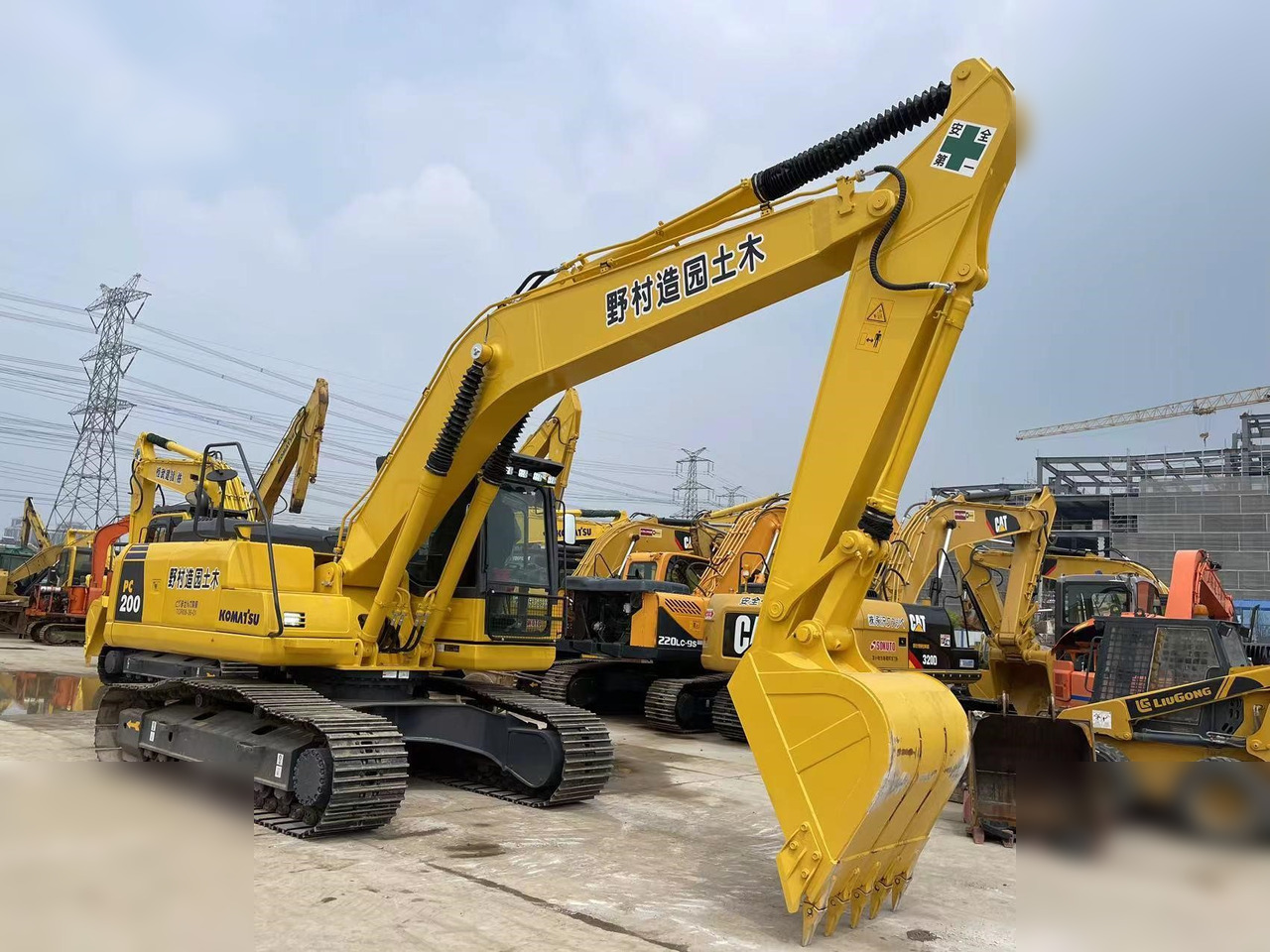 KOMATSU PC200-8 - Багер гасеничар: слика 5 KOMATSU PC200-8 - Багер гасеничар: слика 5