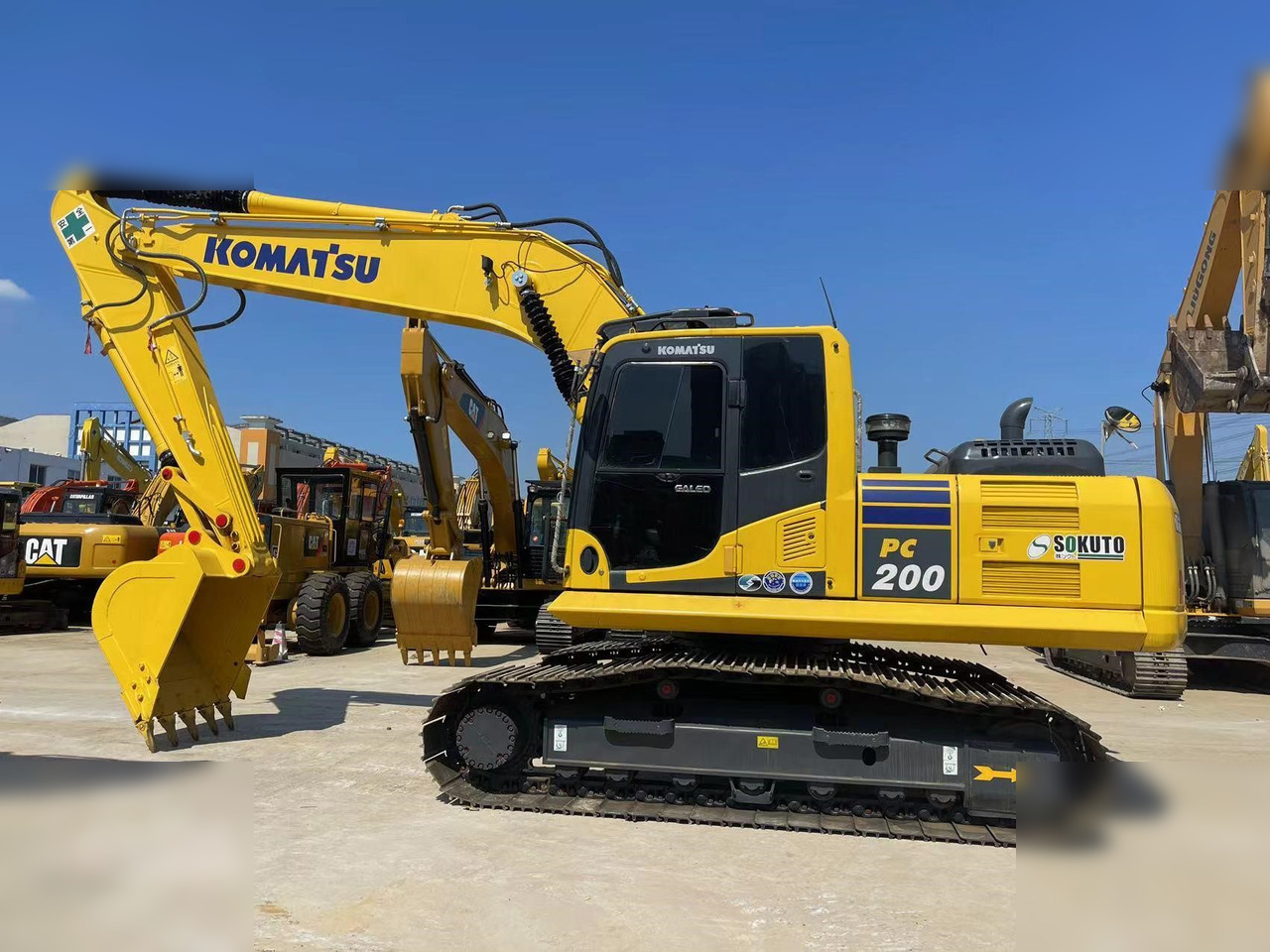 KOMATSU PC200-8 - Багер гасеничар: слика 1 KOMATSU PC200-8 - Багер гасеничар: слика 1
