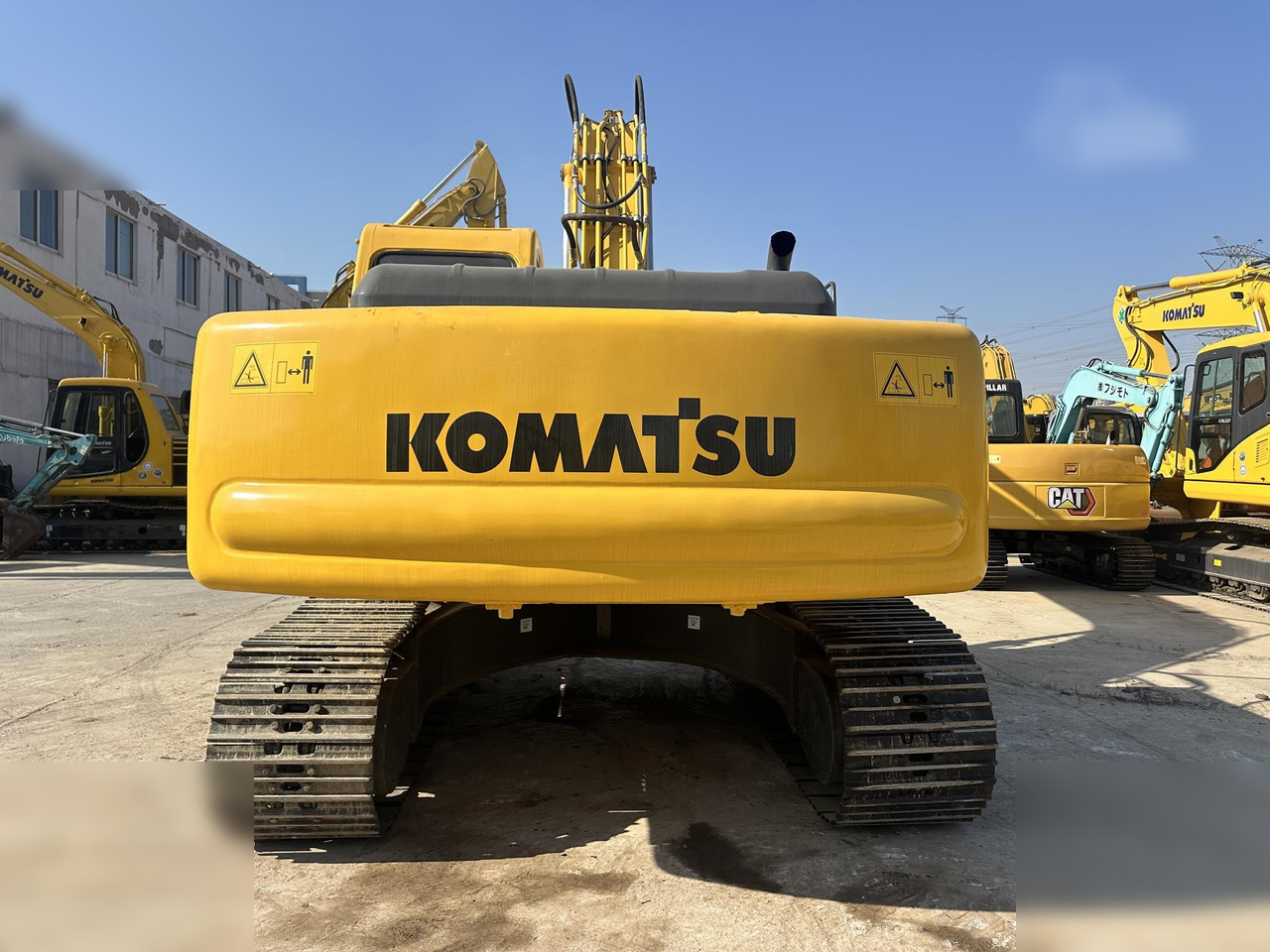 KOMATSU PC220-6 - Багер гасеничар: слика 2 KOMATSU PC220-6 - Багер гасеничар: слика 2